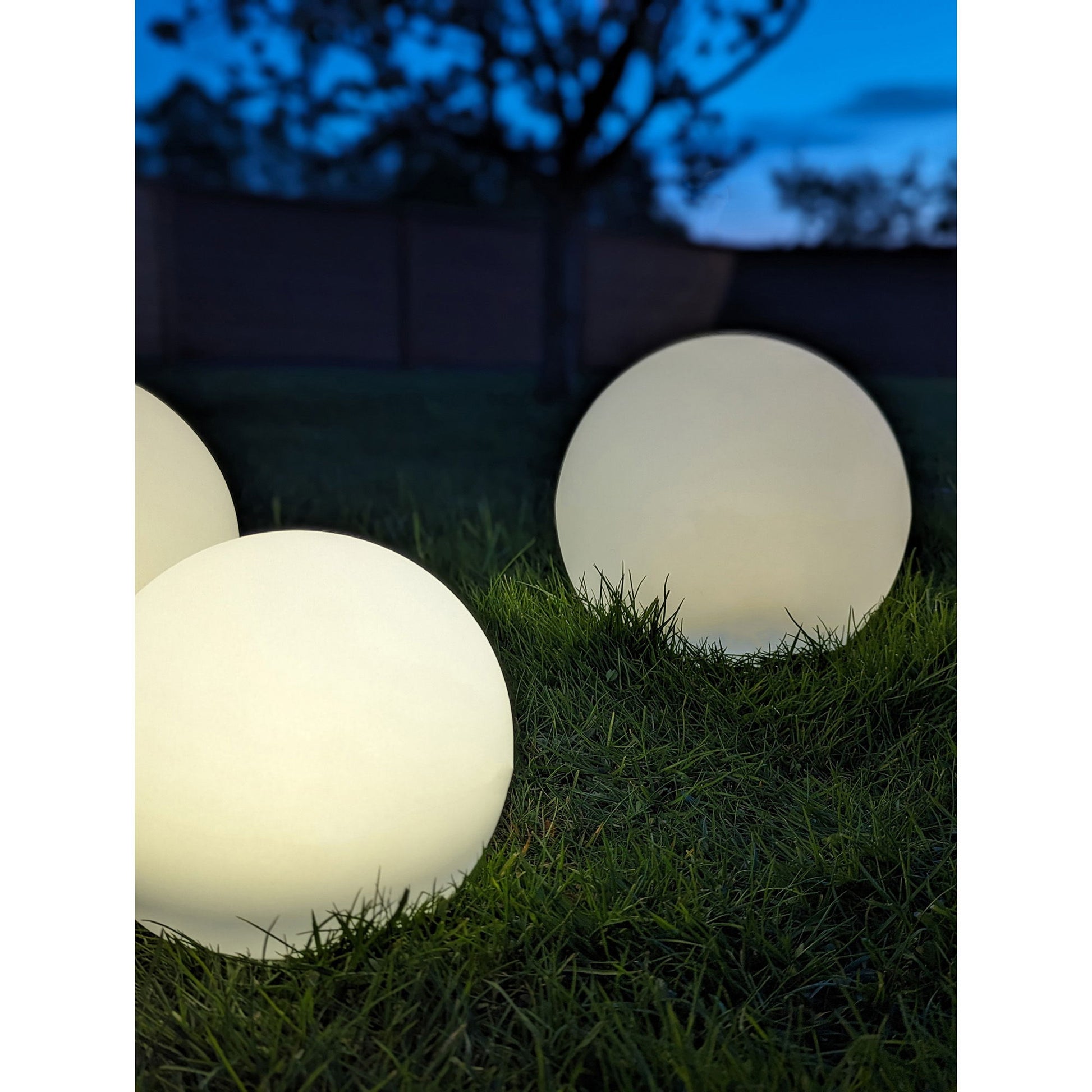 House Nordic - Lifton LED Lampe, hvid, integreret solceller