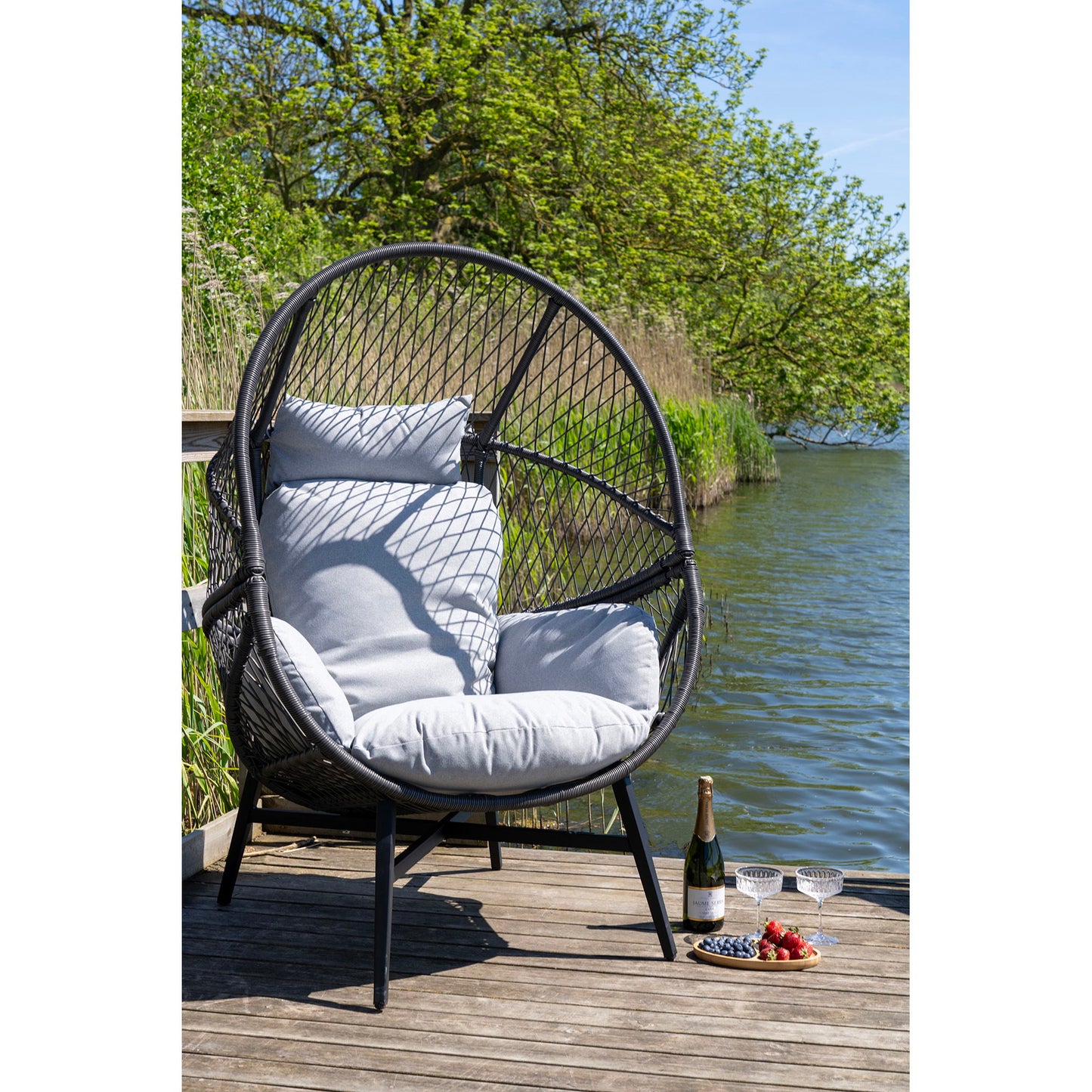 House Nordic - Rosario Loungestol, polyrattan, sort, inkl. hynder
