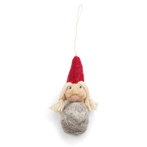 Nisse ornament, Karen