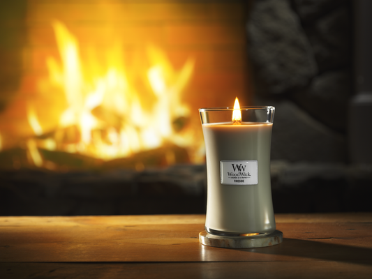 WoodWick - Fireside stort timeglas stearinlys