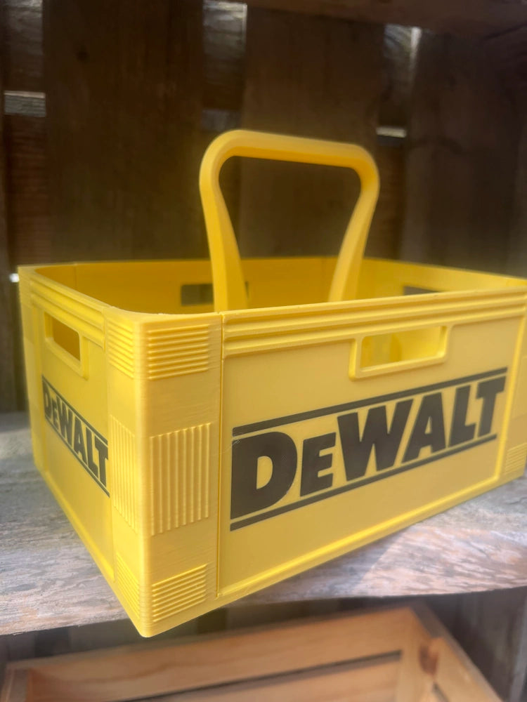 Kasse med Dewalt Logo