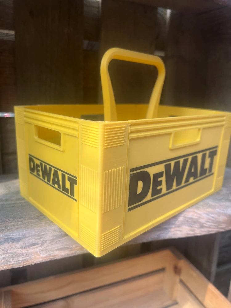 Kasse med Dewalt Logo
