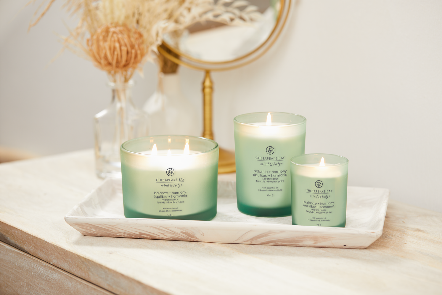 Chesapeake Bay Candle - Balance + Harmony (åkandepære) stearinlys