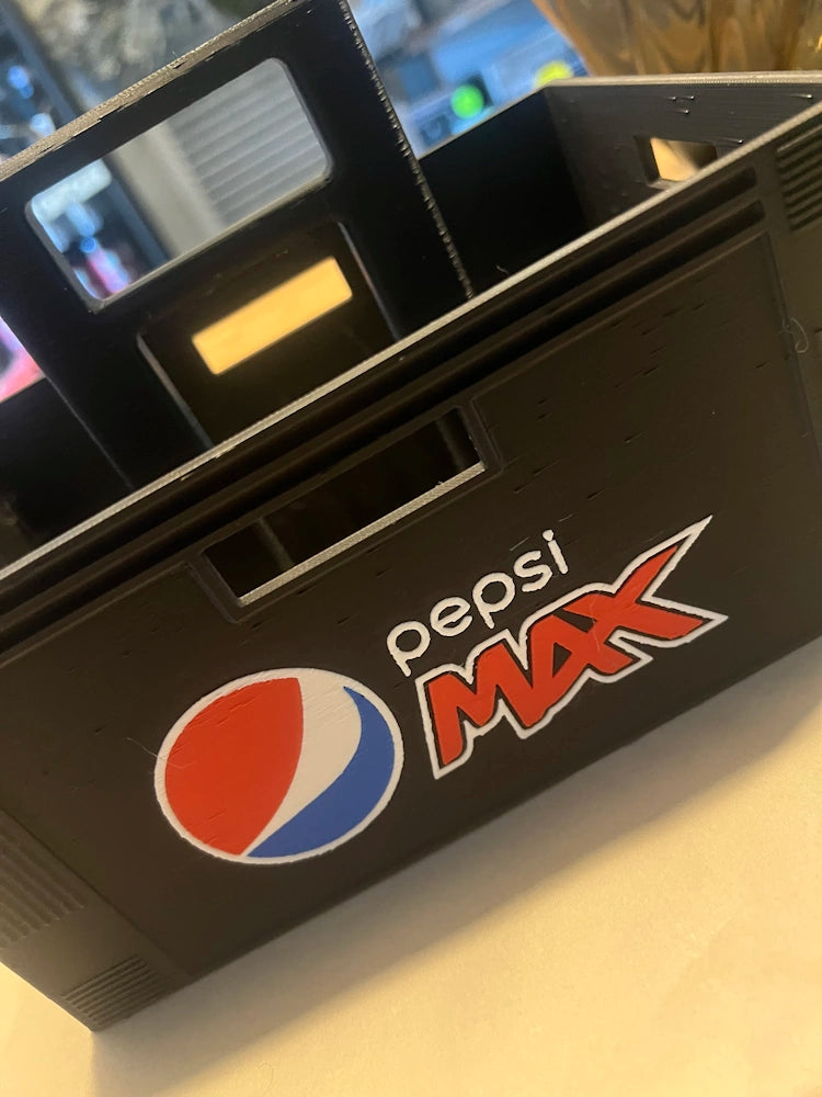 Kasse med Pepsi MAX – Plads til 6 dåser