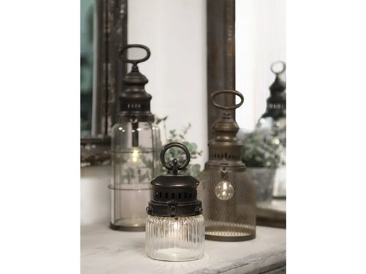 Chic Antuque - French barn Lantern incl. bulb &amp; timer H42
