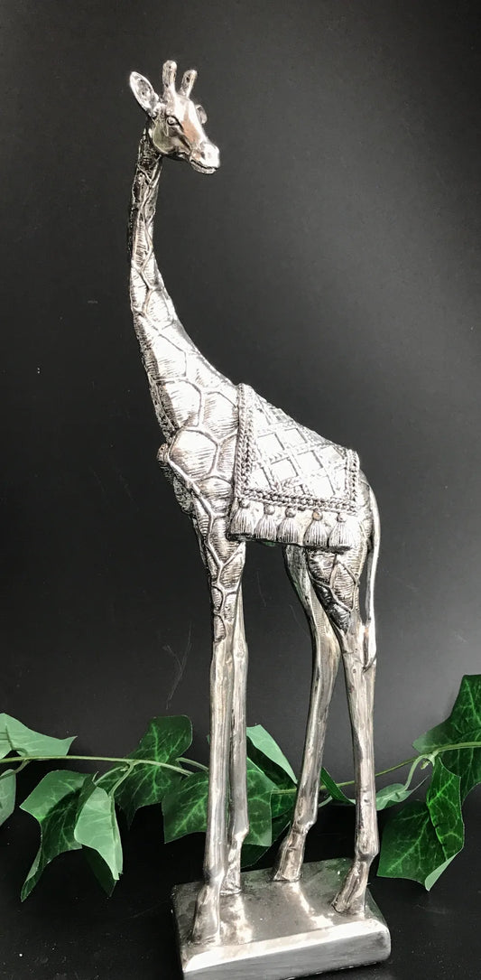 Stylish Silver Giraffe Figure - Decorative Design (42 cm)