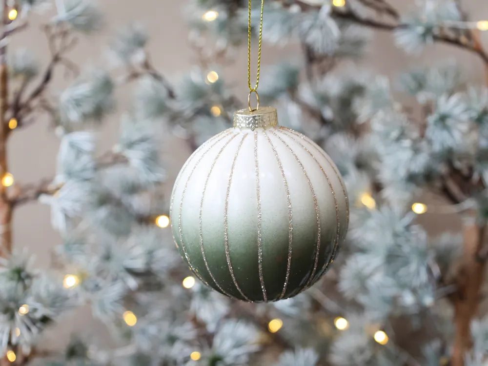 Chic Antique Christmas ball with glitter leaves - Antique Moss, Ø8 cm
