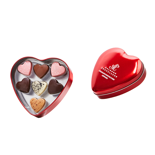 Aalborg Chocolate, Heart box with 7 chocolate hearts 